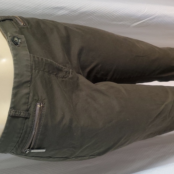 Women's Cropped Pants in Brown - Picture 2 of 12